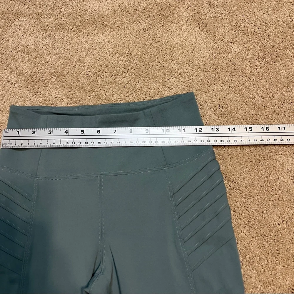 Women’s XS Athleta Delancey Moto Tight Leggings